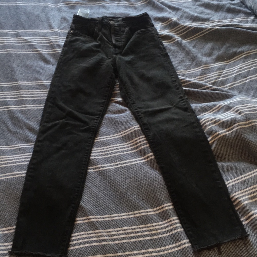 High waisted Levi’s jeans